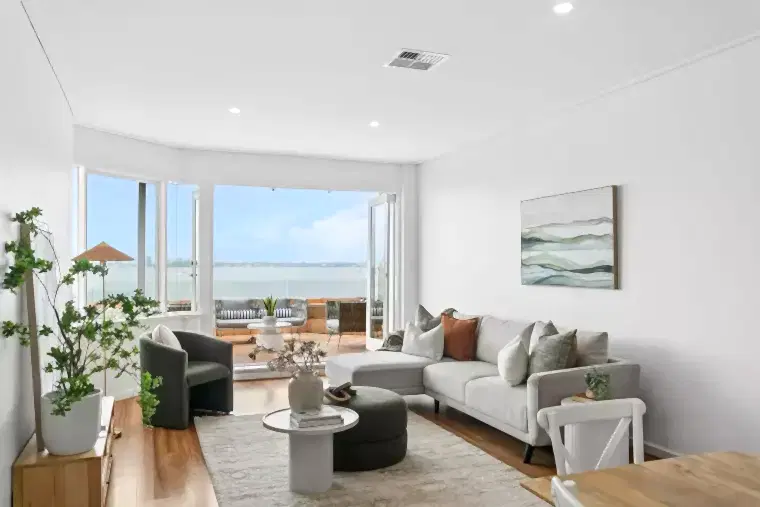 Living spaces with clearer flow